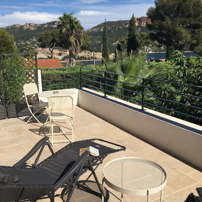 Cassis Calanques, 2 Pieces Grande Terrasse Vue Mer Exteriör bild