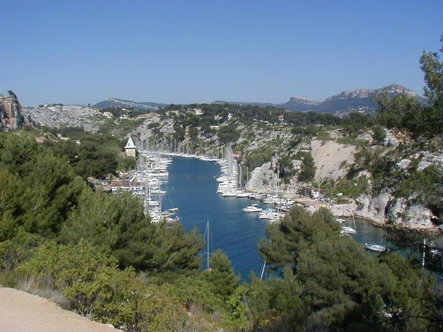 Cassis Calanques, 2 Pieces Grande Terrasse Vue Mer Exteriör bild