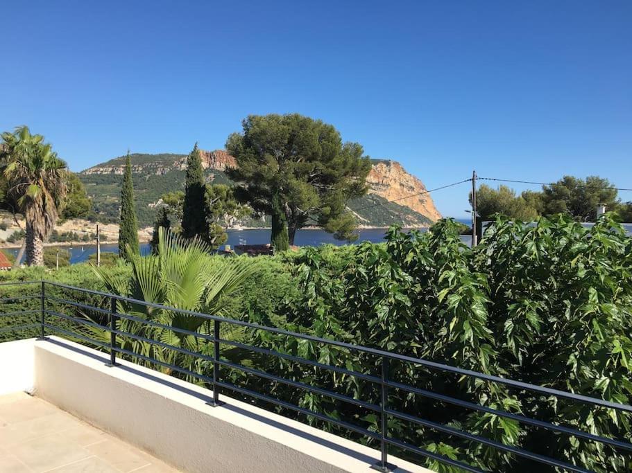 Cassis Calanques, 2 Pieces Grande Terrasse Vue Mer Exteriör bild